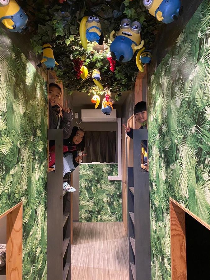 Hotel Jungle Fun Fun Osaka Eksteriør billede