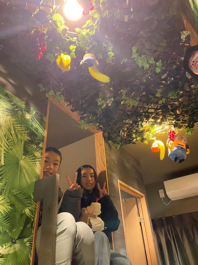 Hotel Jungle Fun Fun Osaka Eksteriør billede