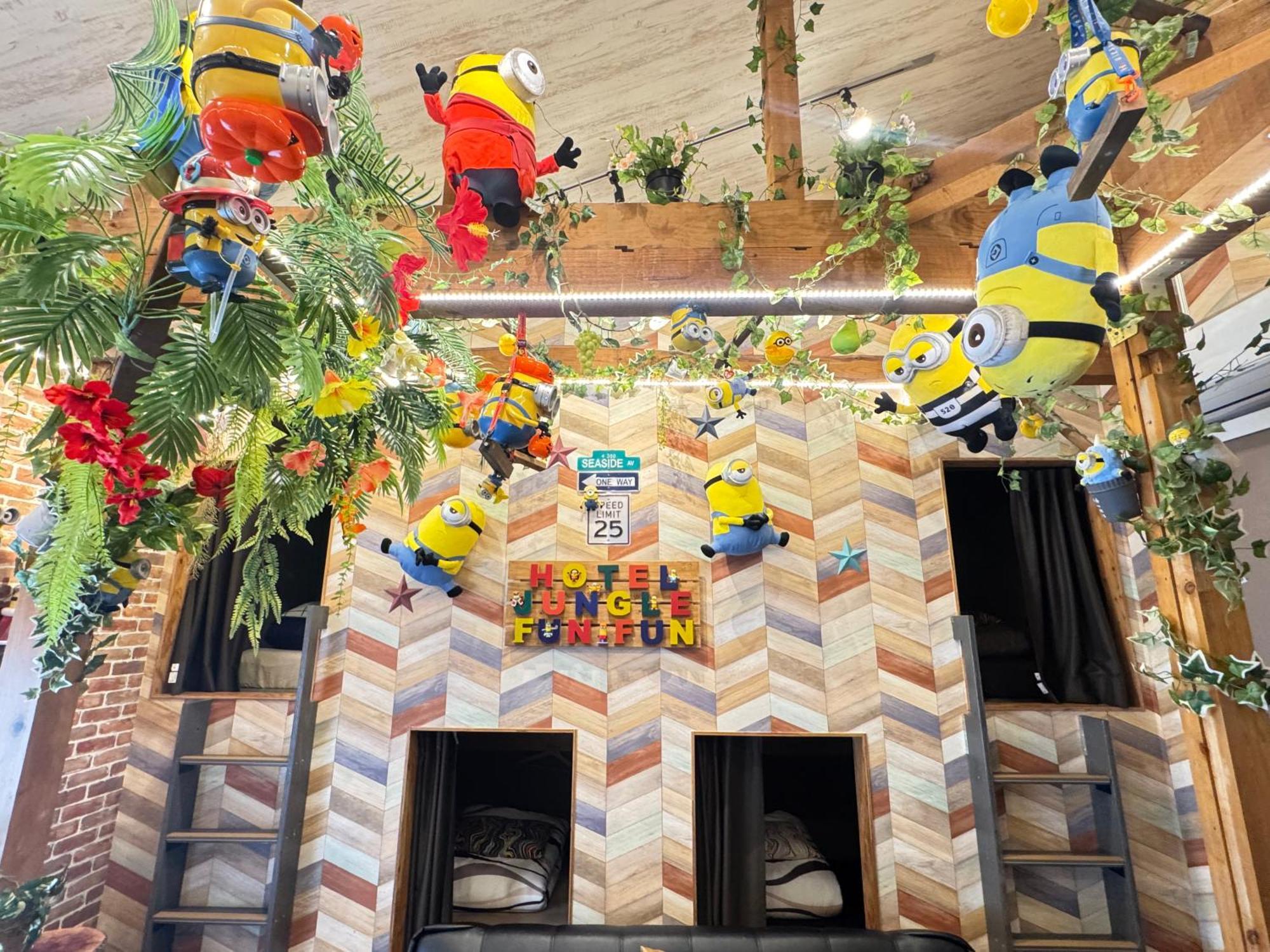 Hotel Jungle Fun Fun Osaka Eksteriør billede